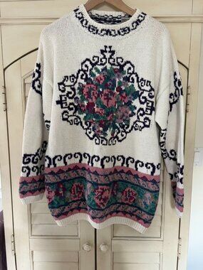 VTG Floral Embroidered Knit Barbara Moss Sweater Collectible - Size Medium
